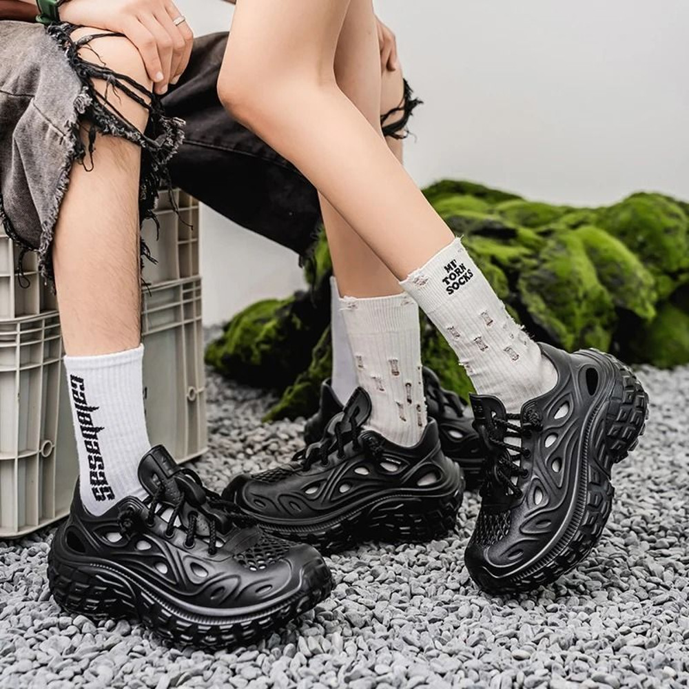 Summer Couple Hole Sandals For Men And Women Lightweight Outdoor Casual Slip On Shoes For 2025 Beac 4