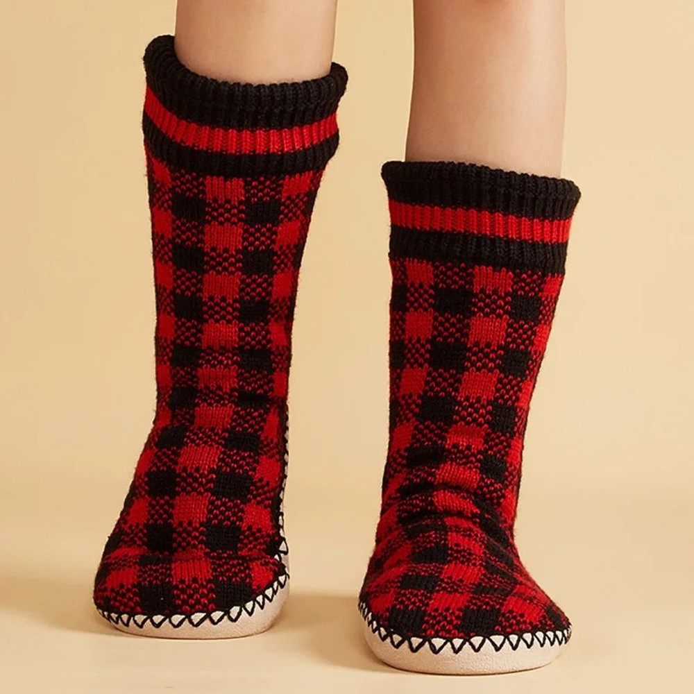 Men Indoor Slipper Socks With Plush Lining And Non Slip Sole For Warmth And Comfort At Home 3