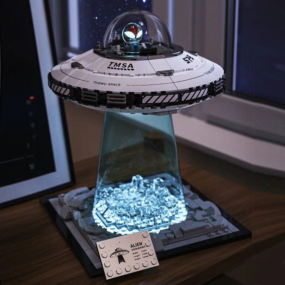 UFO Flying Saucer Building Block Set With Astronaut And Alien Spaceship Design For Kids And Collect 1