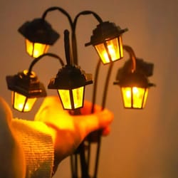 solar powered retro lantern 6 led decorative outdoor light