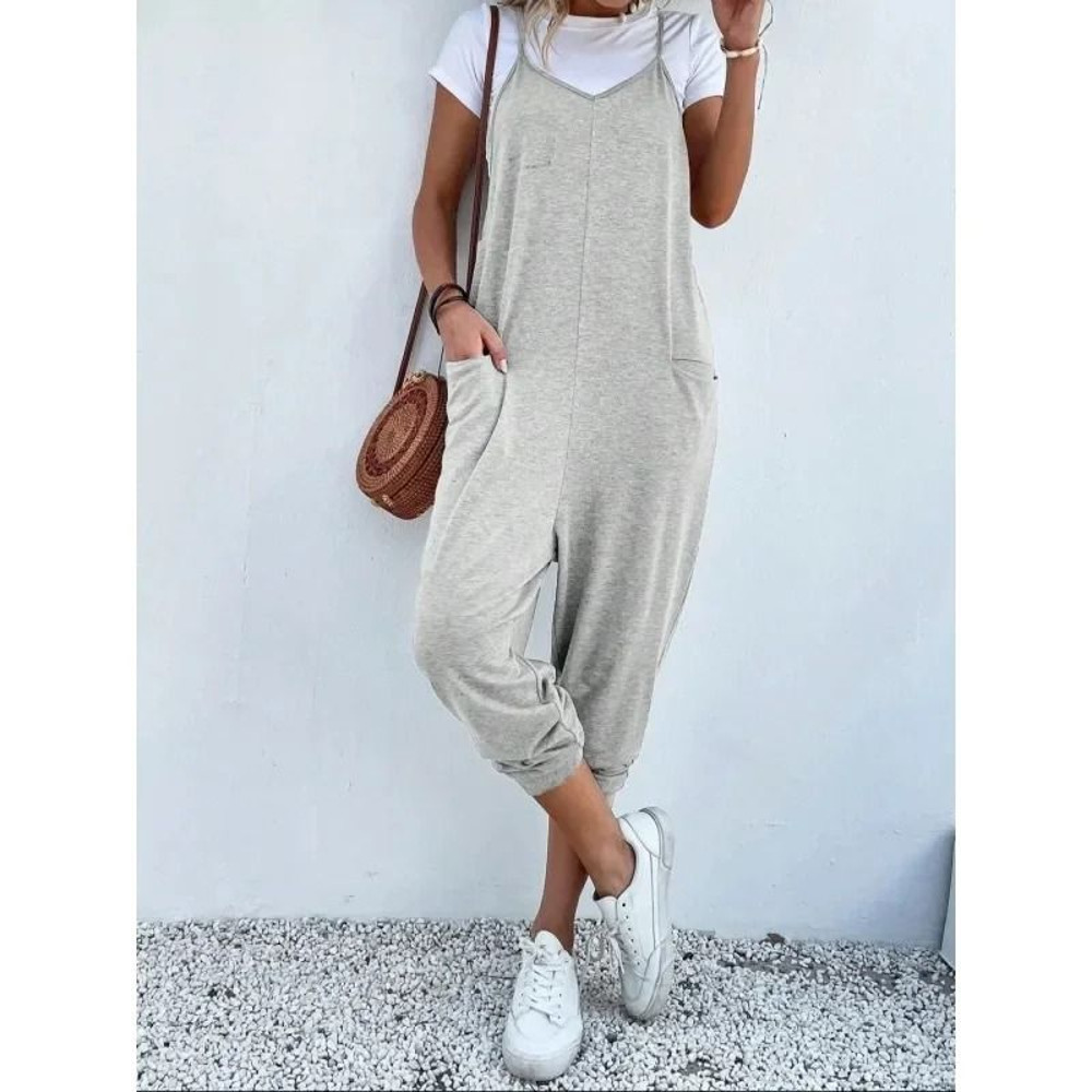 Plus Size Casual Summer Women Loose Sleeveless Strap Wide Leg Jumpsuit With Pockets 1