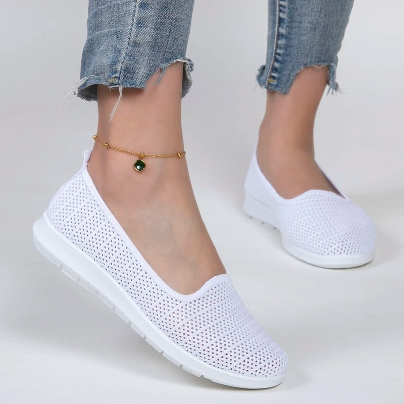 Women Summer Breathable Mesh Flat Sneakers Lightweight Casual Shoes 10