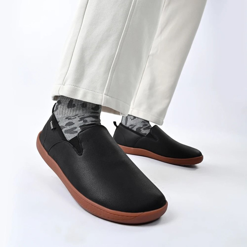 Oiaano Wide Toe Leather Slip On Loafers Men Minimalist Driving Office Shoes 1