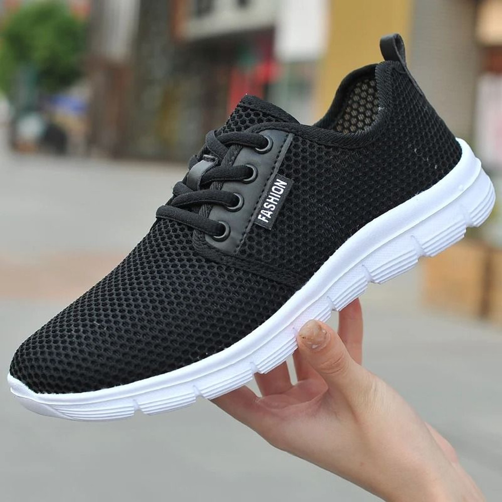 Summer Sneakers Lightweight Breathable Running Shoes For Men And Women Outdoor Beach Sports Plus Si 1