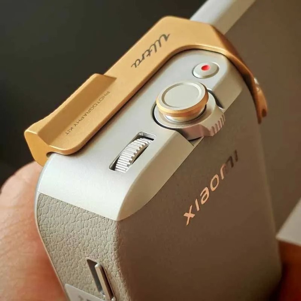 Xiaomi 15 Ultra Photography Kit With Wireless Camera Handle Leather Case And Filter Ring 5
