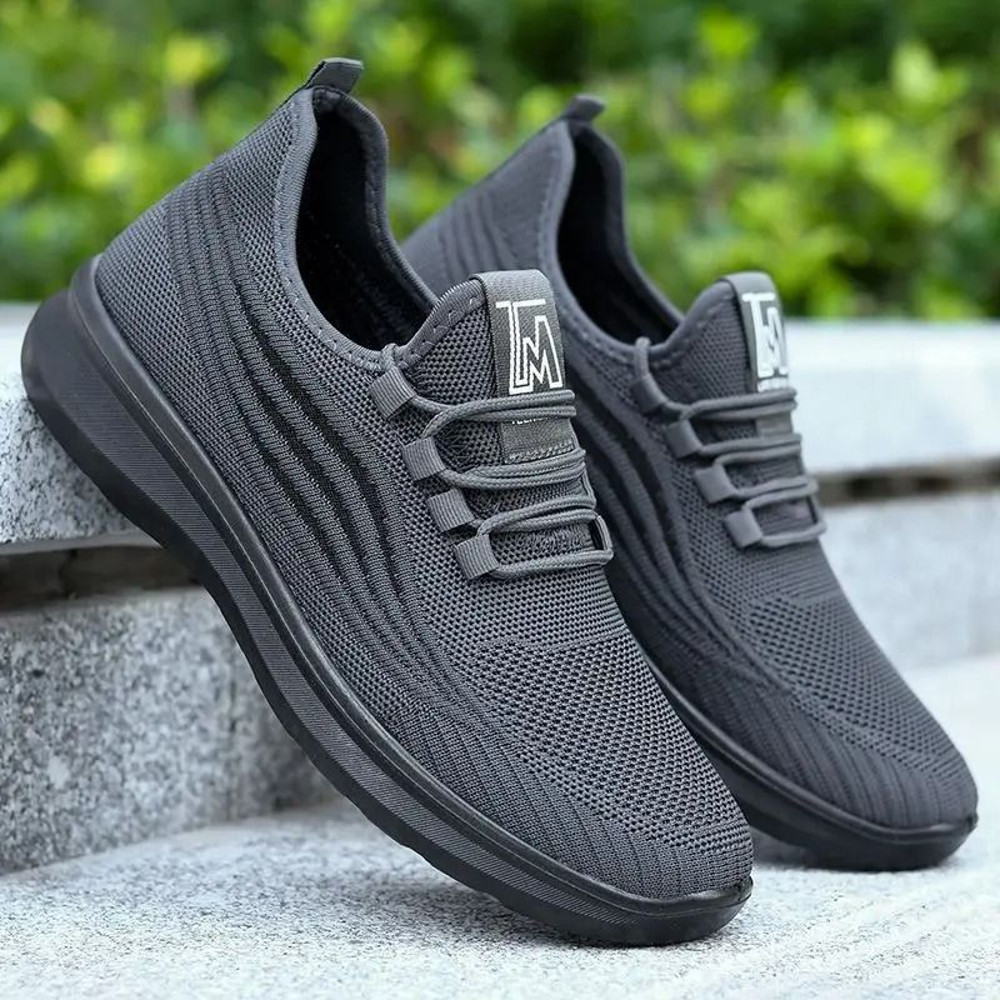 Mens Lightweight Breathable Mesh Sneakers For Summer With Non Slip Sole 1