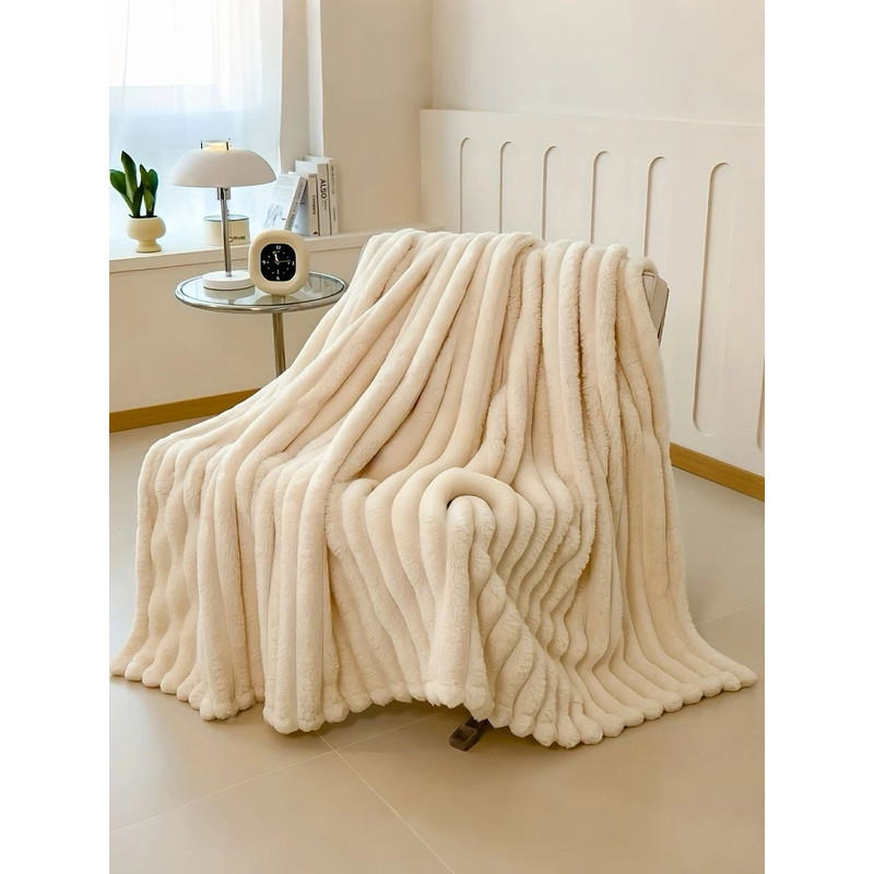Luxurious Faux Rabbit Fur Throw Blanket Soft Warm Cozy For Couch Bed And Travel 4