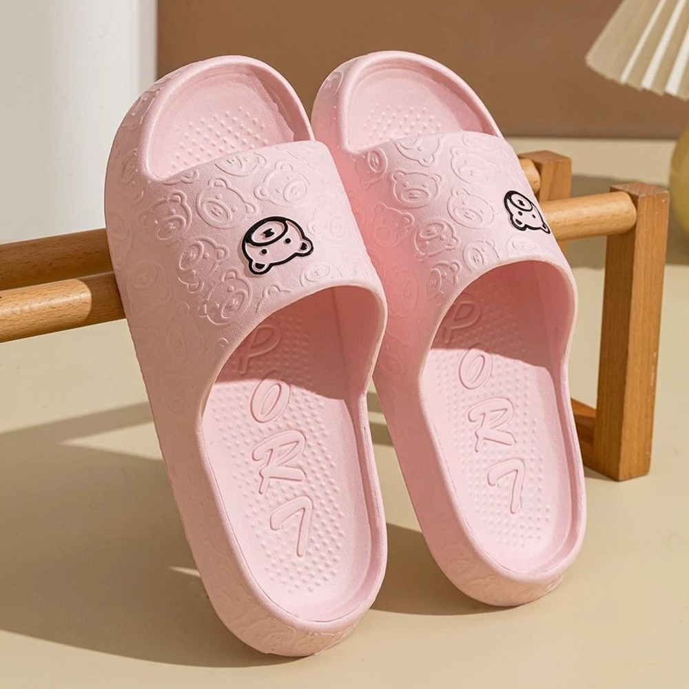 Summer Fashion Slippers With Little Bear Print For Men And Women 9