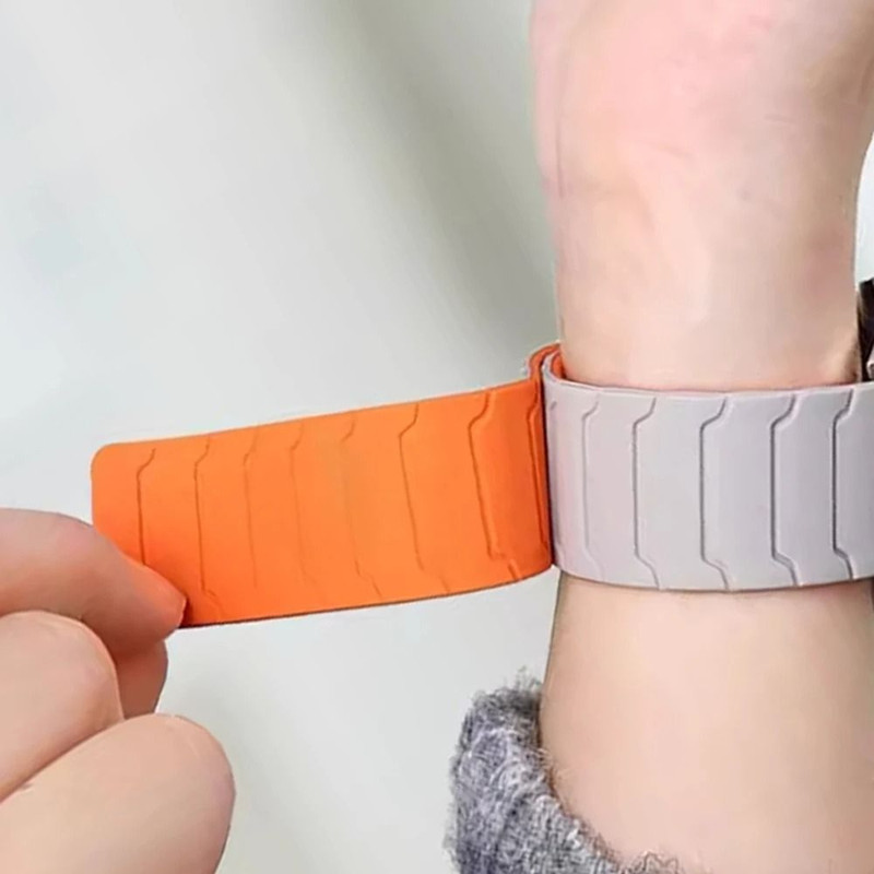 Magnetic Silicone Loop Strap For Samsung Galaxy Watch 8 3