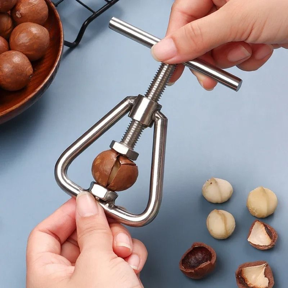 Manual Metal Nut Opener Cracker For Walnuts Almonds Hazelnuts 3