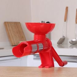 plastic manual tomato sauce juicer and fruit vegetable tool