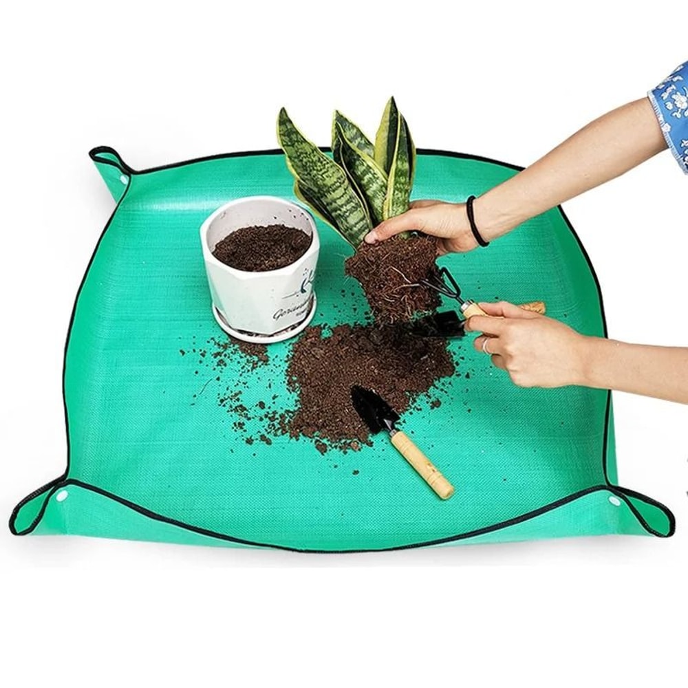 Gardening Transplanting Mat Waterproof Foldable PE Planting Pad 2