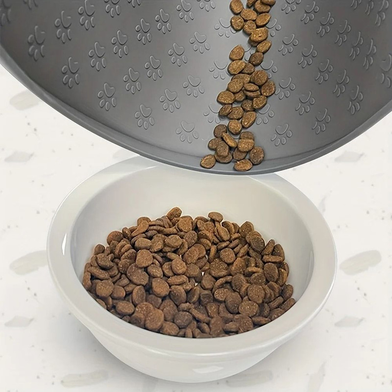 Pet Placemat Non Slip Paw Print Design Easy Clean Silicone Mat 2