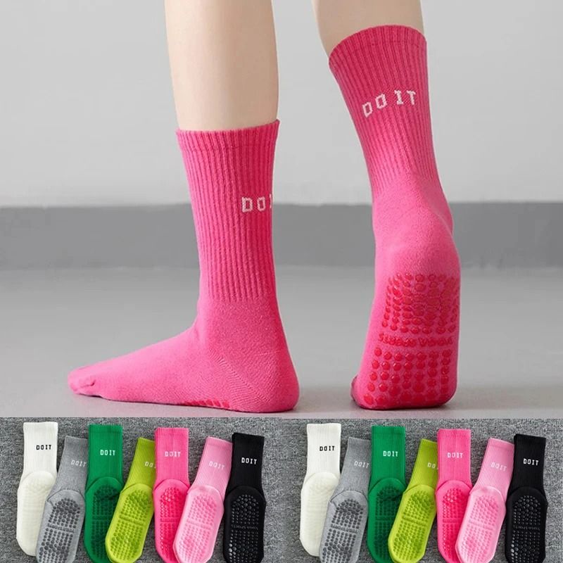 Cotton Breathable Mid Calf Yoga Socks Solid Color Striped Anti Slip Sports Socks 4