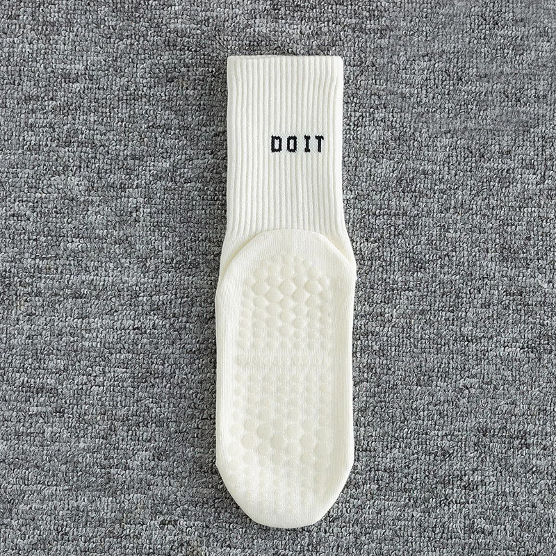 Cotton Breathable Mid Calf Yoga Socks Solid Color Striped Anti Slip Sports Socks 10