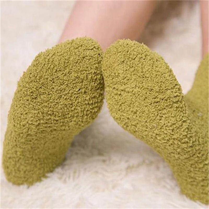 Women Fluffy Coral Fleece Bed Socks 4