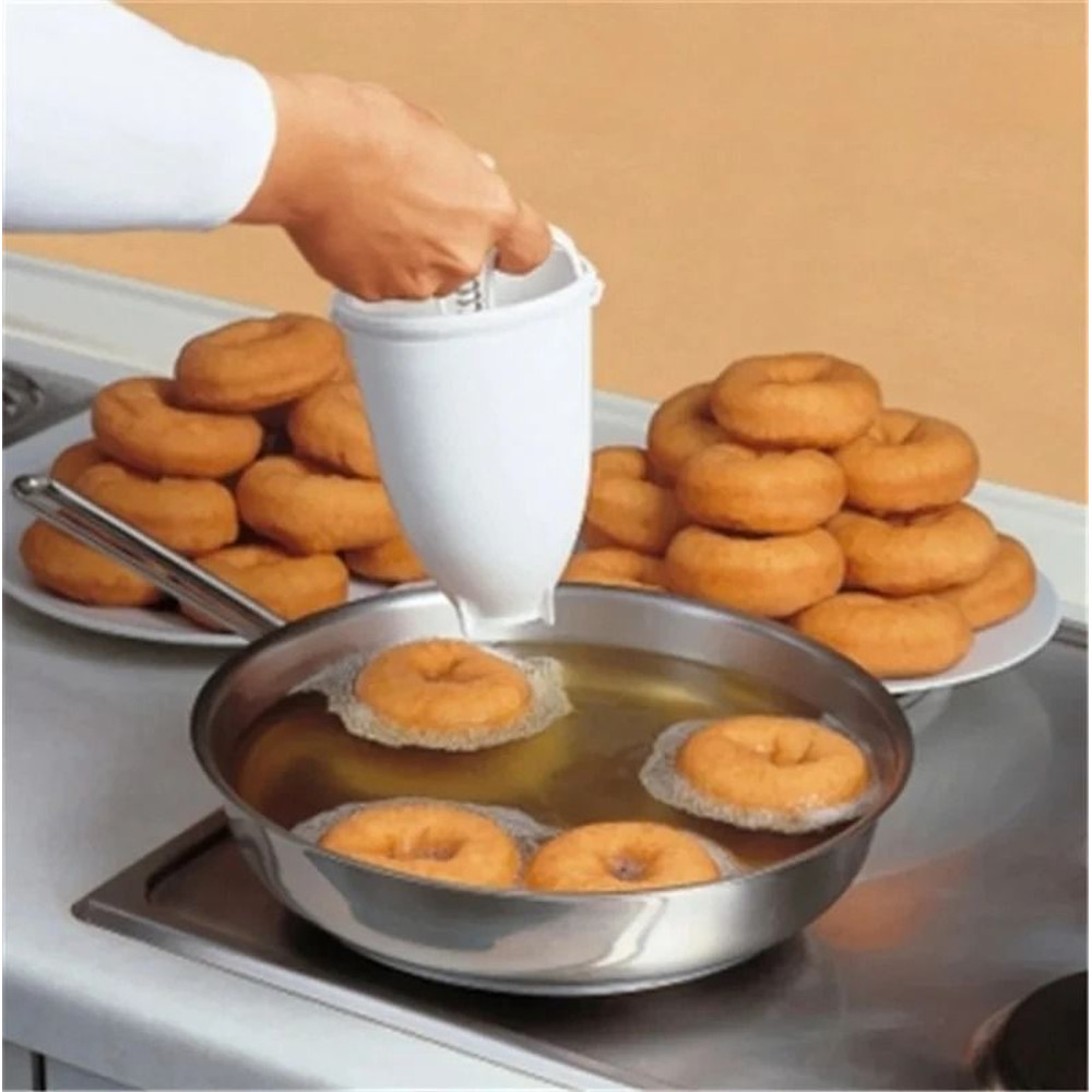 DIY Donut Maker Dispenser Creative Dessert Mold Baking Tool 0