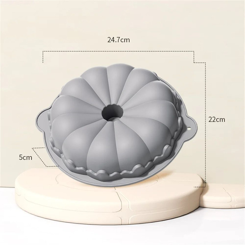 Silicone NonStick Cake Pan For Baking Cakes Brownies And Puddings 6