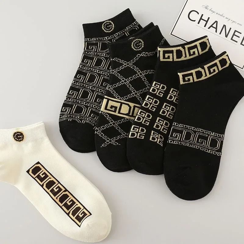 Men Thin Breathable Low Cut Socks 1