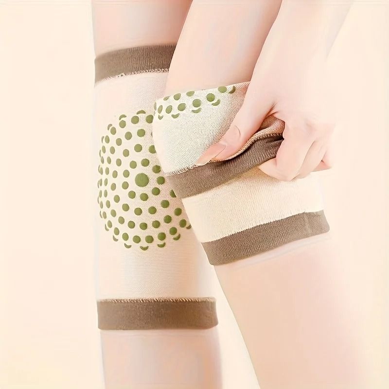 Soft Stretchable Wormwood Knee Pads For Winter Warmth 5