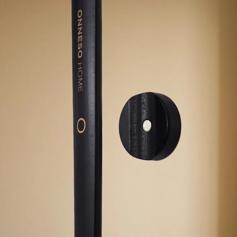 Black Lacquered Long Beech Wood Shoehorn With Magnetic Handle 3