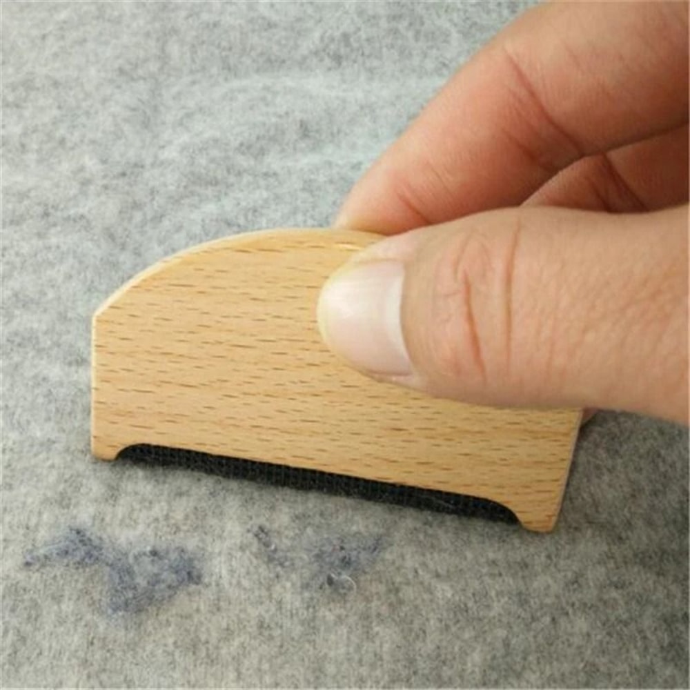 Wooden Fabric Lint Remover Manual Sweater Shaver Tool 2