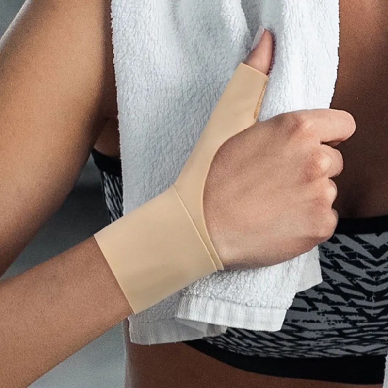 Adjustable Thumb And Wrist Support Bandage For Stabilizing Hand Movement 2