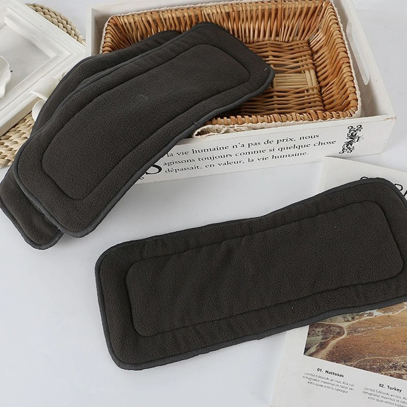 High Absorption Bamboo Charcoal Reusable Adult Diaper With Five Layer Protection 3