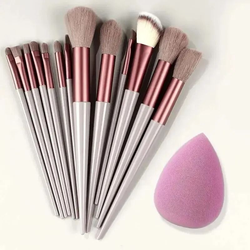 Professional Soft Fluffy Makeup Brush Set For Foundation Eyeshadow And Powder Application 14