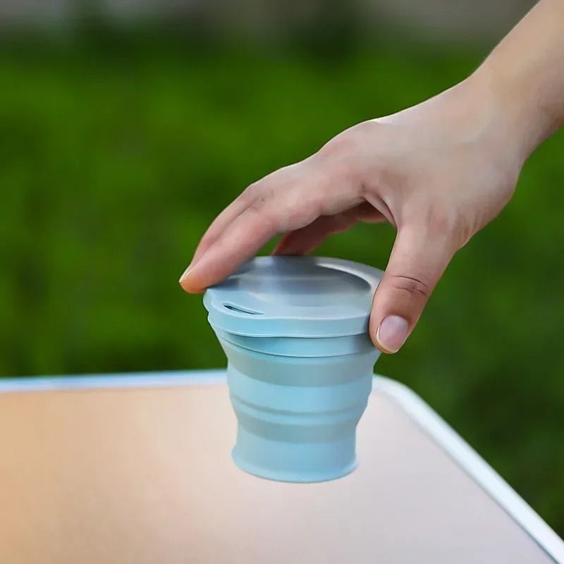 Silicone Folding Travel Cup With Hanging Clip For Outdoor And Portable Use 5