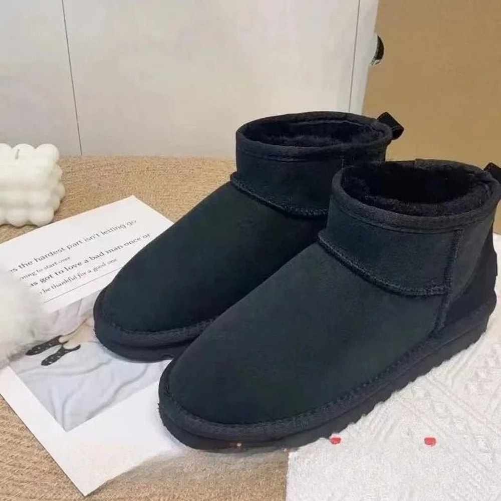 Winter Warm Snow Boots For Women And Men With Sheepskin Wool Lining And Non Slip Short Boot Design 4