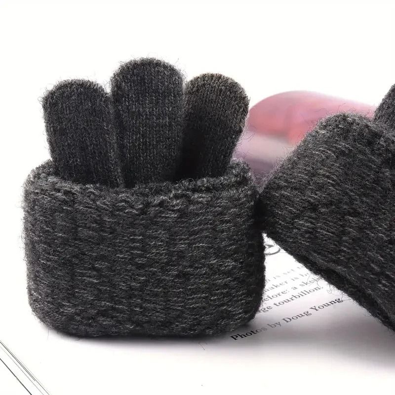 Winter Warm Touchscreen Knit Gloves Unisex For Travel Cycling And Sports 5