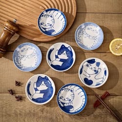 japanese style ceramic dessert sauce dish with lucky cat design