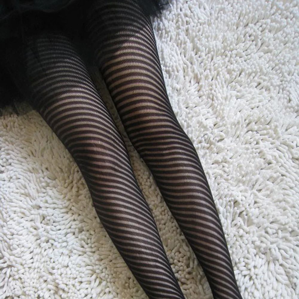 Spiral Pattern Fishnet Tights Black White Striped 2