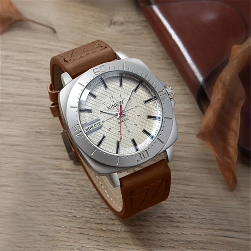Casual Quartz Wristwatch For Men And Women Leather Strap 12