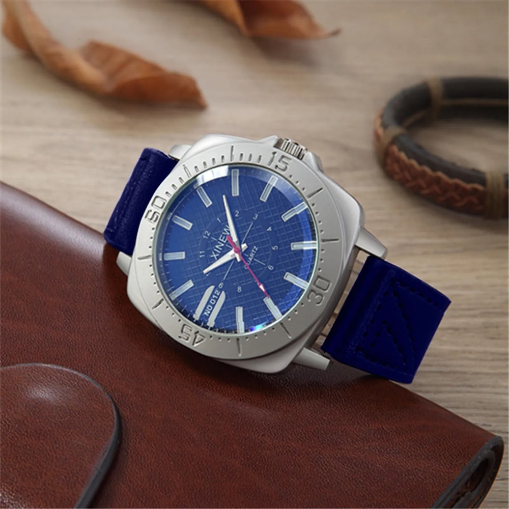 Casual Quartz Wristwatch For Men And Women Leather Strap 2