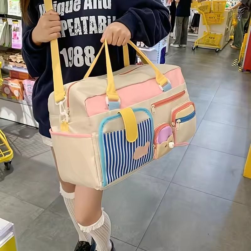 Womens Travel Fitness Bag With Multiple Pockets For Short Trips 3