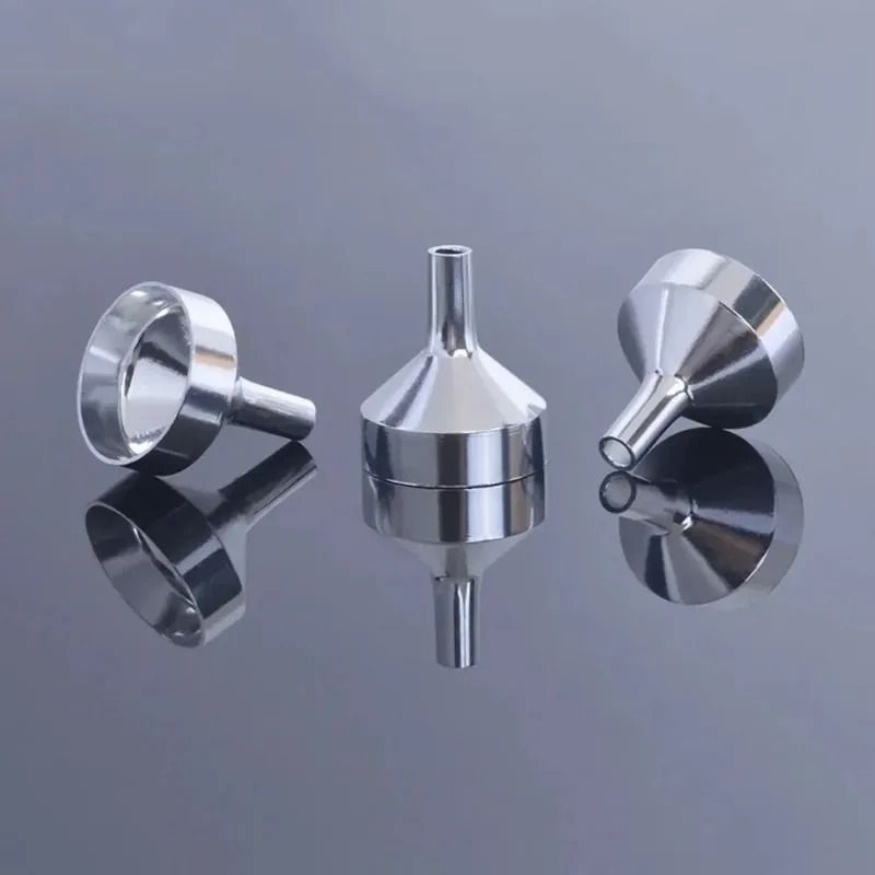 Stainless Steel Mini Funnel Set With Detachable Filter For Kitchen Use 1