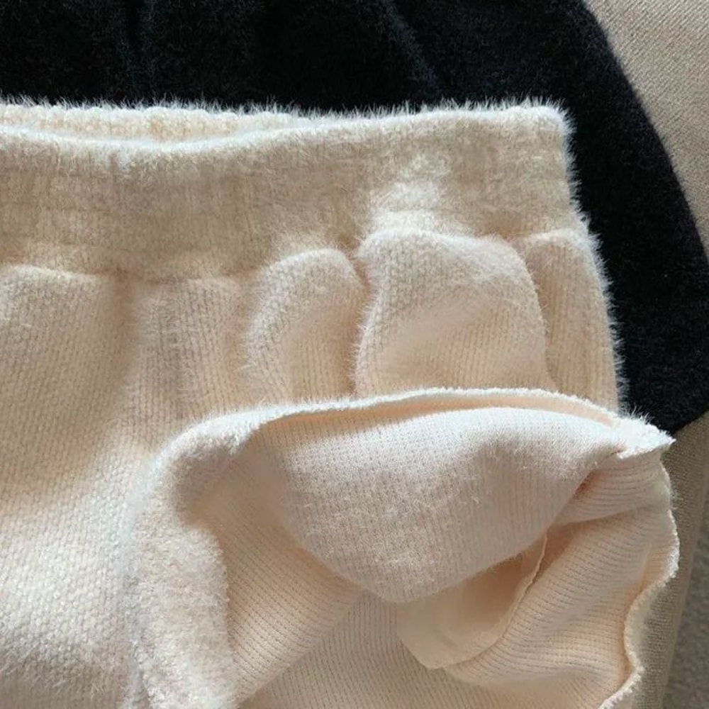 Womens Faux Mink Plush High Waist Winter Shorts Korean Style Loose Wide Leg Casual Shorts 5