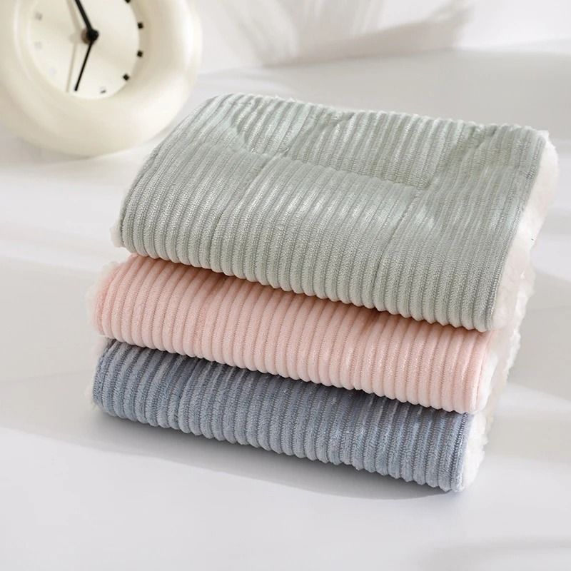 Small Pet Winter Warm Bed House For Hamster And Small Animals 4