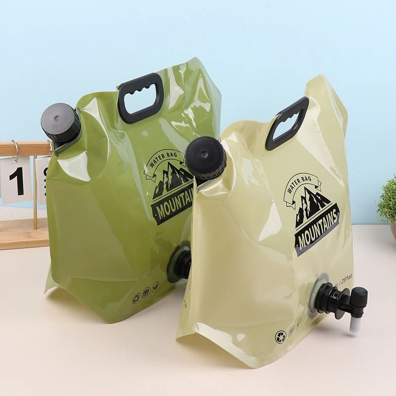 8L Outdoor Portable Water Bag With Faucet And Handle 4