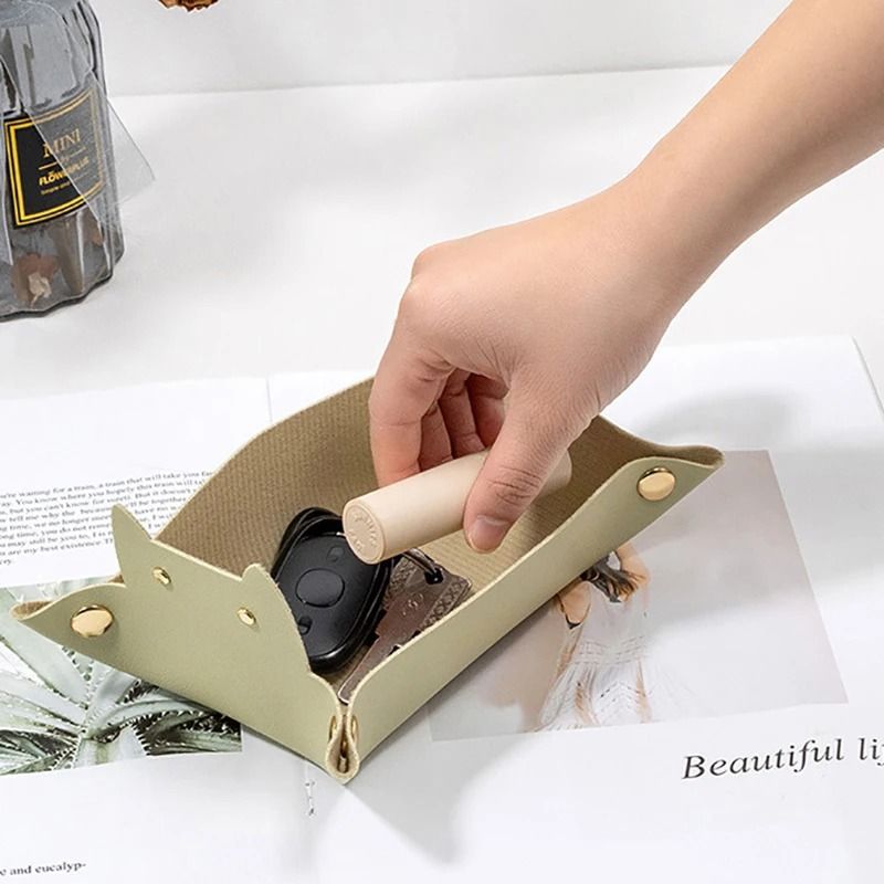 PU Leather Cat Shape Desktop Storage Tray Jewelry Organizer 2