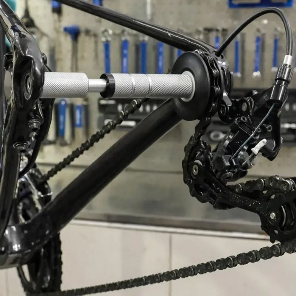 Road Bike Chain Cleaning Tool Holder For Hollow Axle Frames 3