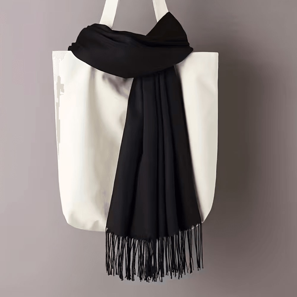 Soft cashmere scarf for winter wear