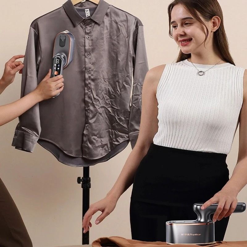 1200W Handheld Steam Iron With LCD Display And 180 Degree Rotating Handle 4