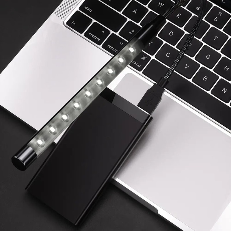 USB LED Book Light With Flexible Metal Neck For Reading 2