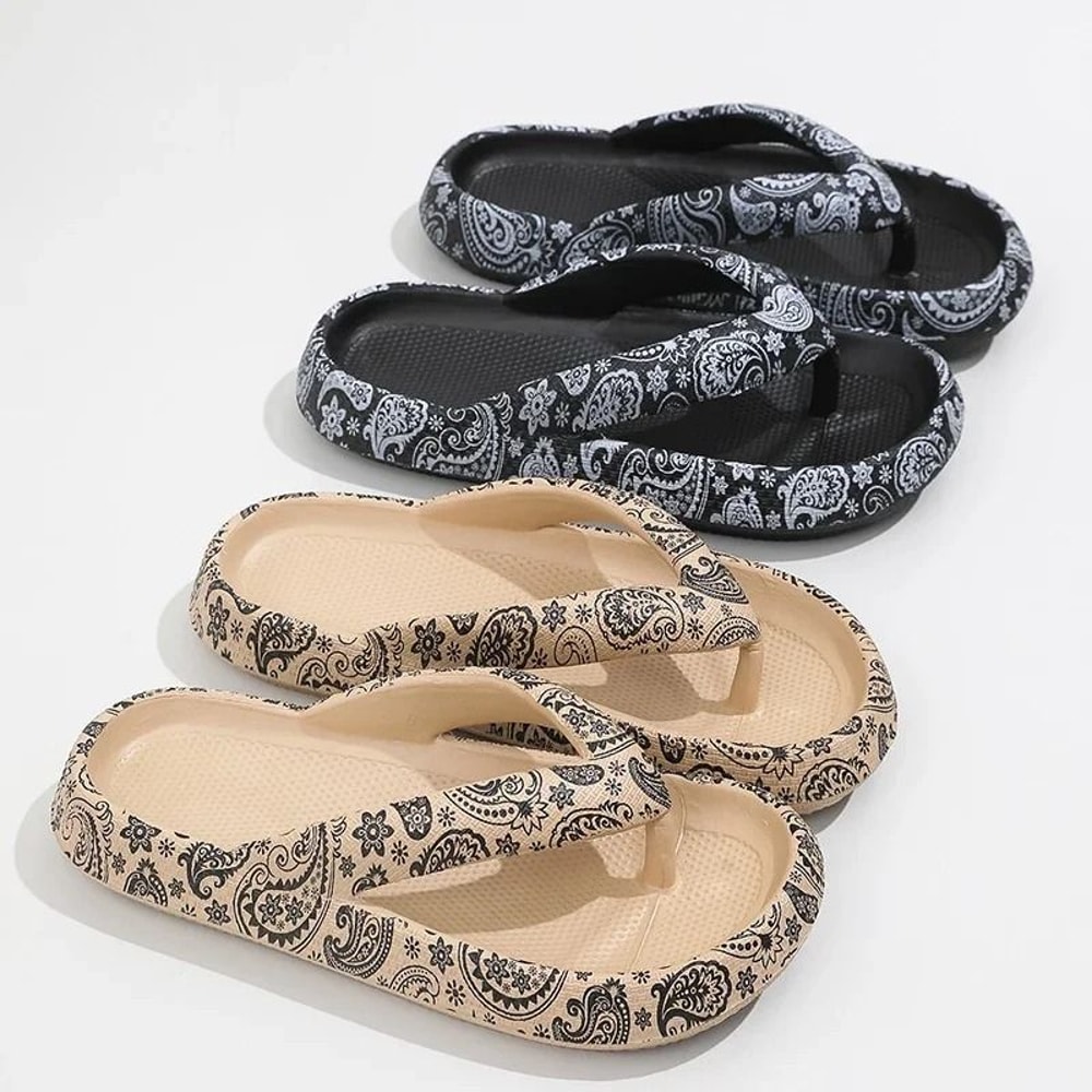 Summer New Women Sandals Comfort FlipFlop Leopard Soft ThickSoled Cloud Slippers 1