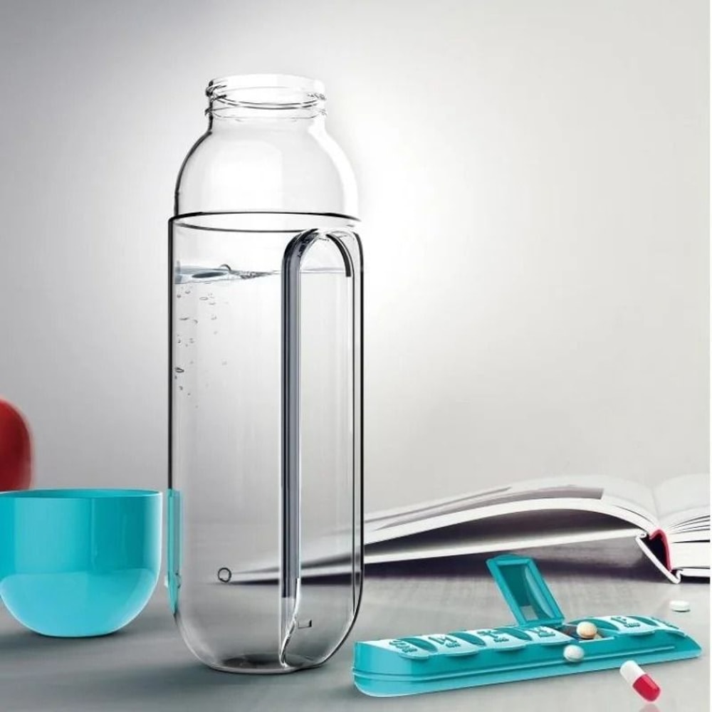 2 In 1 600ml Water Bottle With 7Day Pill Organizer 5