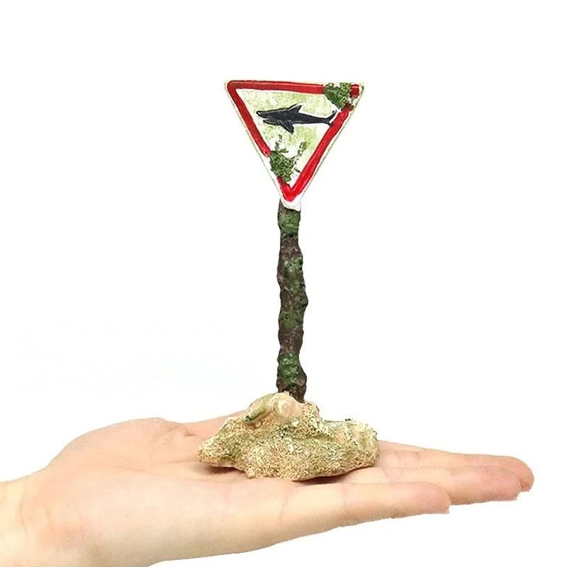 Resin Aquarium Shark Warning Sign Decoration 9
