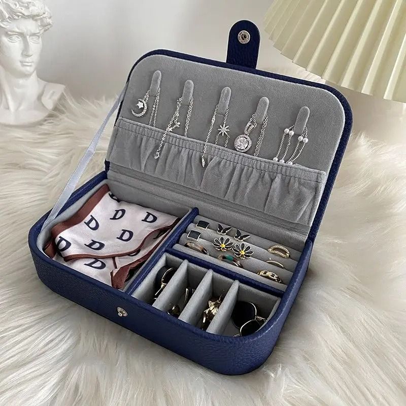 Portable MultiCompartment Jewelry Organizer Box 8